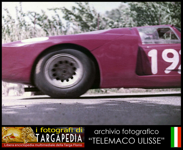 192 Alfa Romeo 33.2 M.Casoni - L.Bianchi (7c).jpg